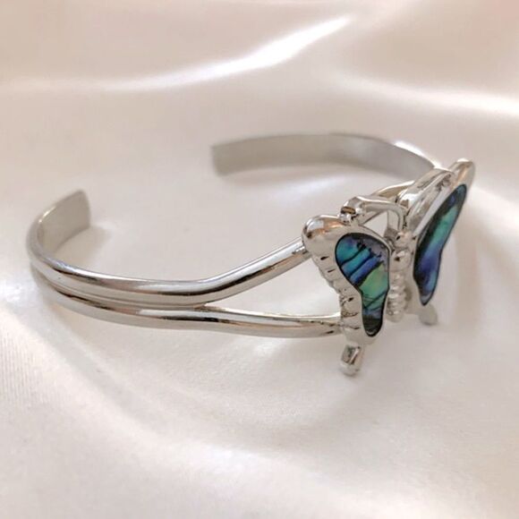 ✨3/$20✨ Abalone Silver Tone Butterfly Cuff Bracelet - Picture 4 of 5